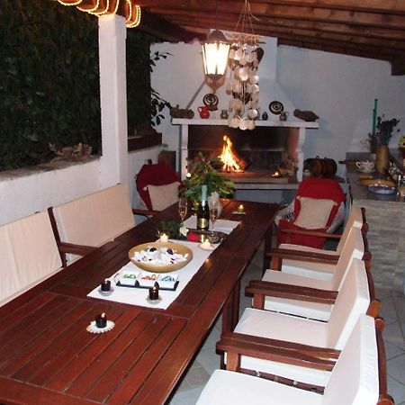 Apartment With Private Pool And Arbor Malinska Esterno foto